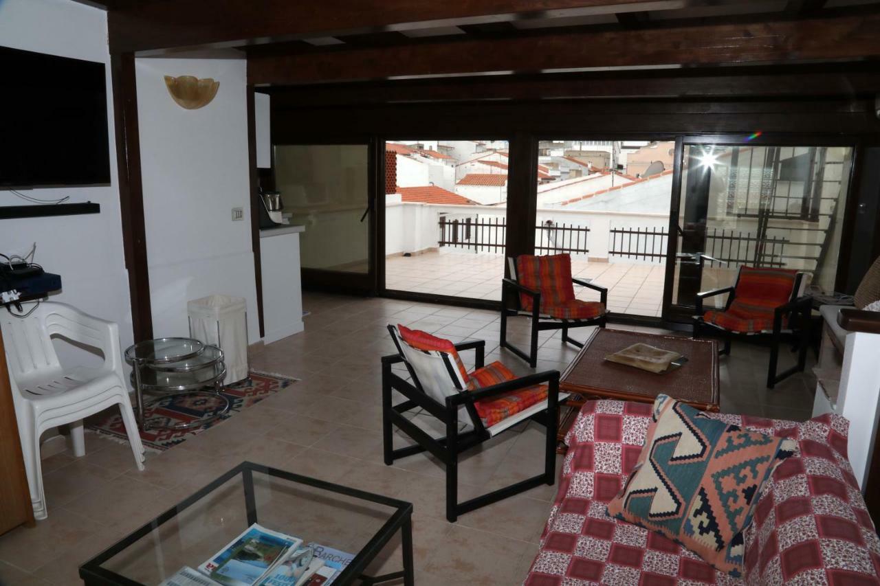 Ferienwohnung Luxury Apt Calasetta Exterior foto