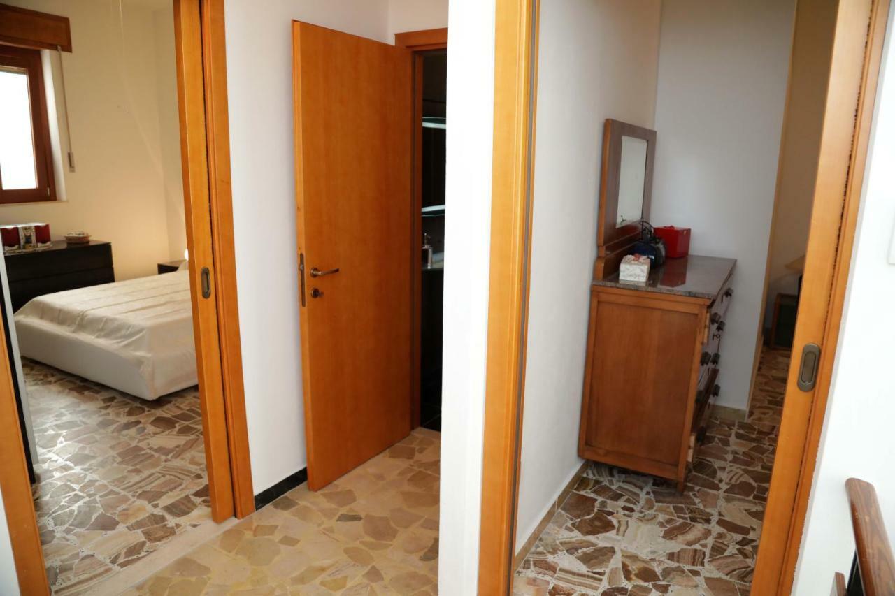 Ferienwohnung Luxury Apt Calasetta Exterior foto