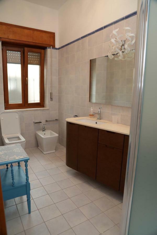 Ferienwohnung Luxury Apt Calasetta Exterior foto
