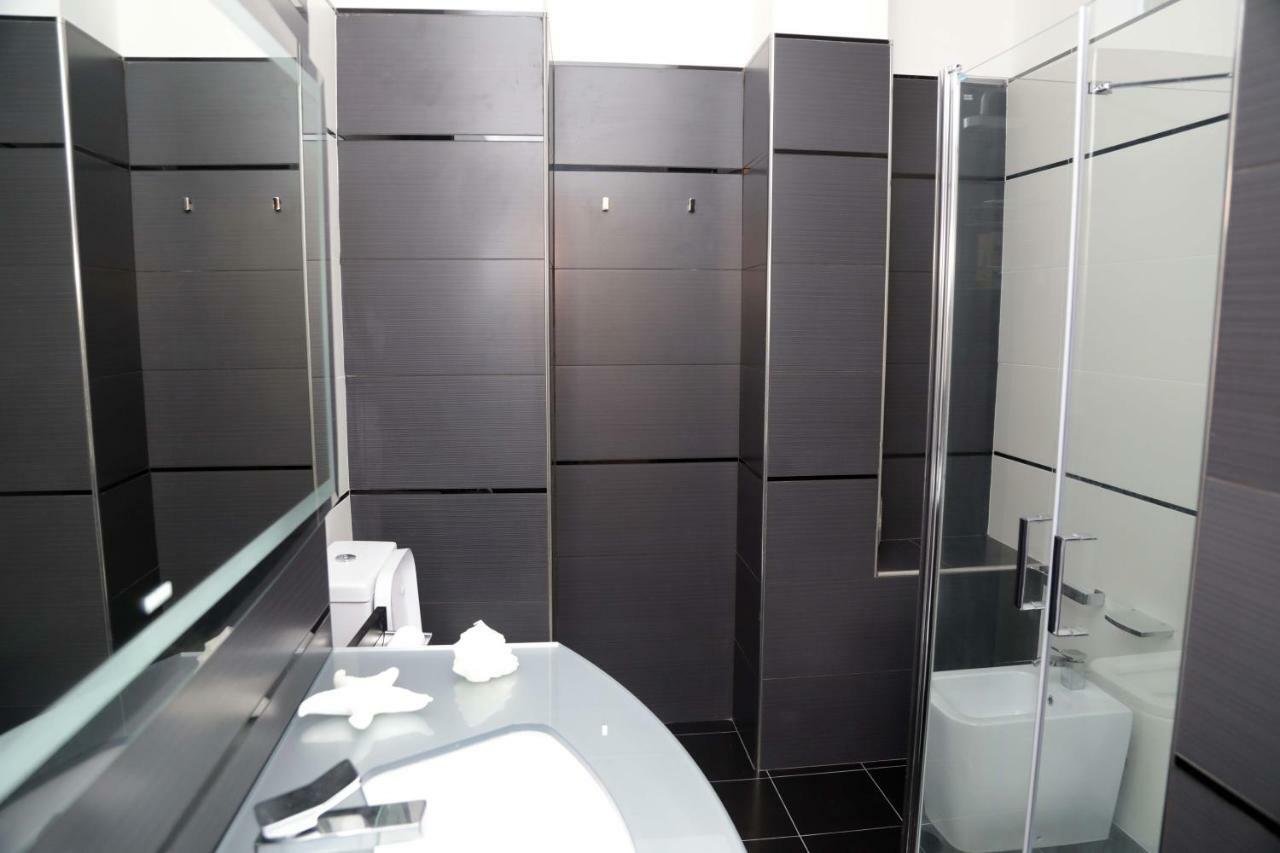 Ferienwohnung Luxury Apt Calasetta Exterior foto