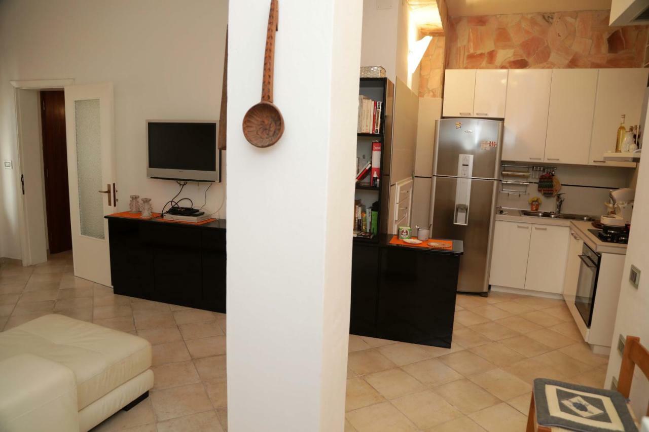 Ferienwohnung Luxury Apt Calasetta Exterior foto