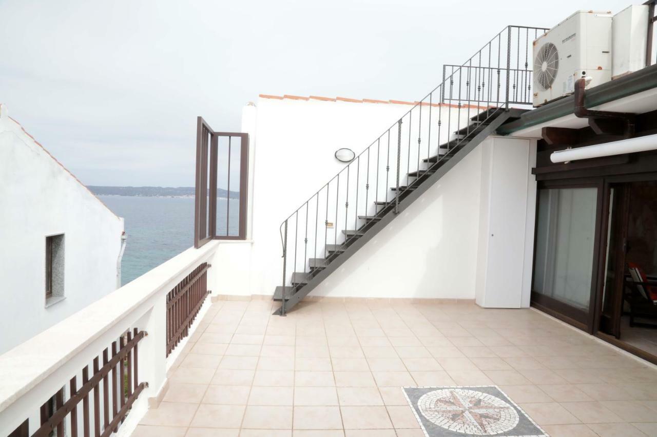 Ferienwohnung Luxury Apt Calasetta Exterior foto